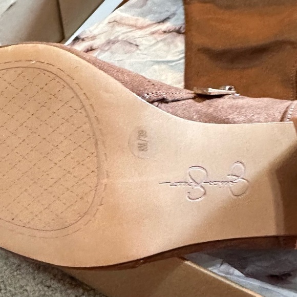 Jessica Simpson Habella in Tobacco - Picture 5 of 10